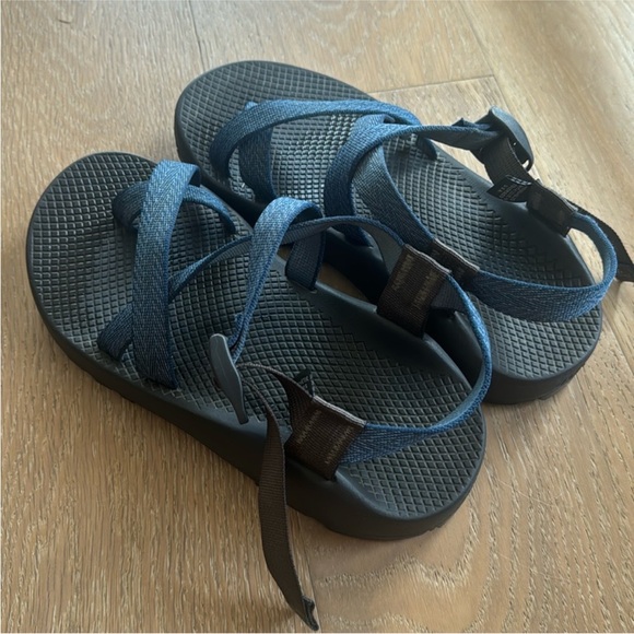 Chaco Stylish Blue Strap Sandals - Picture 8 of 8
